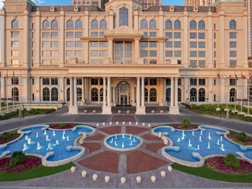 Suites For Rent: Sir Winston Churchill Suite │ Habtoor Palace │ Dubai