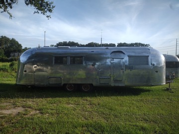 For Sale: 1962 All Original Airstream Sovereign Pre-Polished