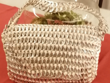 Vente au détail: Réf. Ela. Créé à Partir de capsules de canettes recyclées.