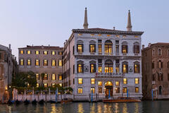 Suites For Rent: Grand Canal Suite │ Aman Venice │ Venice