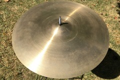 Selling with online payment: $110 OBO Vintage 1970s Zildjian A 17" Thin Crash 978 grams