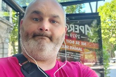 Offre avec paiement en ligne: Si tu recherches une personne pour parler, sortir