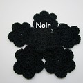 Vente au détail: Lot de 2 Fleurs au crochet Noir