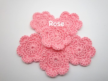 Vente au détail: Lot de 2 Fleurs au crochet Rose