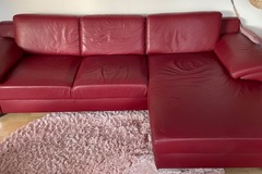 Biete Hilfe: Leder Eck Sofa 