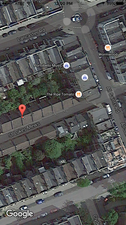London - Secure Parking Space Downtown, West End Near Trains