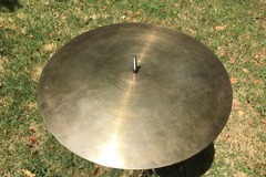 Selling with online payment: $289 OBO Vintage 1970s Zildjian A 18" Flat Ride 1969g Canadian