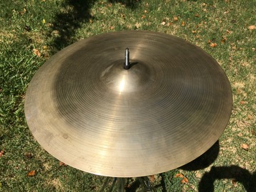Selling with online payment: $259 OBO Vintage 1970s Zildjian A 16" Th Crash 969g Canadian