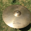 Selling with online payment: $199 OBO 1995 Zildjian 22" A Medium Ride 3170 grams Brilliant