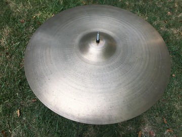 Selling with online payment: $229 OBO Vintage 1970s Zildjian 22" A Medium Ride 3373 grams