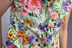 SOLD : Vibrant Floral Vintage Button-down