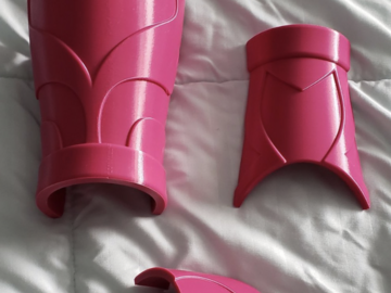 Selling with online payment: 3D PRINTED ARMOR FOREARM GUARDS/BRACER GENSHIN IMPACT