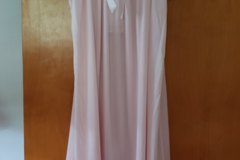 Selling with online payment: Pink Nightgown 