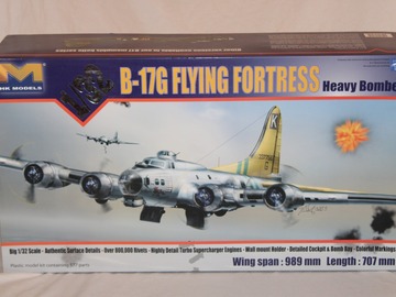 Selling with online payment: HK Models 1/32 B-17 Flying fortress MASTER BUILDER SET