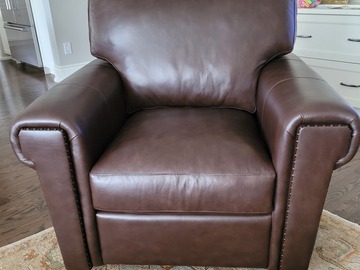 Individual Seller: Leather swivel chair