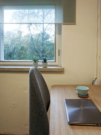 Työhuone Herttoniemessä / Office room in Herttoniemi