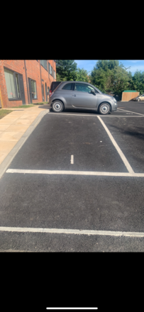 Leatherhead UK, Near Train Station & Town Center. Great Parking