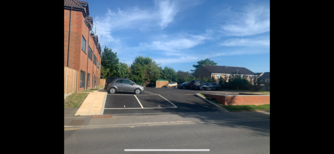Leatherhead UK, Near Train Station & Town Center. Great Parking