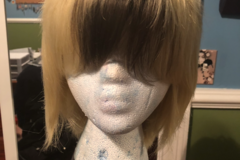 Selling with online payment: Blonde wig with black fringe in the middle