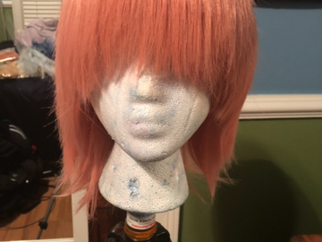 Selling with online payment: Pink wig