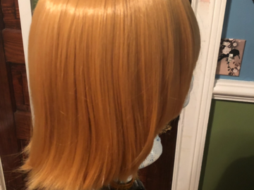 Selling with online payment: Orange-blonde wig