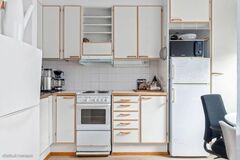 Renting out: 1 Room Apartment With Fenced Yard For Rent
