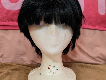 Selling with online payment: Short brown and black wigs (price for two)