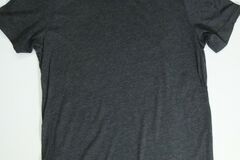 Comprar ahora: Mens Bella + Canvas Dark Grey Short Sleeve Shirt Large 70 QTY NEW