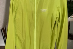 Selling with online payment: Pas Normal Studios Stow-Away Jacket (XL)
