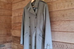 Selling: Fine wool trench coat 