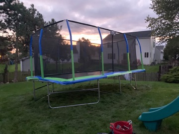 Service: Outdoor Trampoline Assembly
