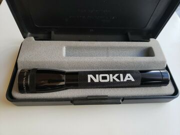 Selling with online payment: Flashlight Nokia Mini Maglite