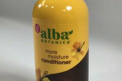 Buy Now: Alba Botanical Coconut Milk Conditioner 32 oz 30 QTY NEW!