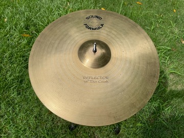 Selling with online payment: $180 OBO 90s Paiste Sound Formula Reflector 18" Thin Crash 1357g