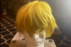 Selling with online payment: Yellow cosplay wig