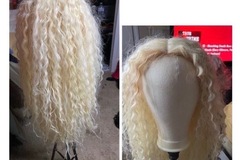Selling with online payment: Blonde Lacefront Wig