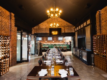 Book a meeting: The Wine Room l A truly wonderful working experience