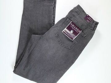 Bulk Lots: Womens Gloria Vanderbilt Gray Tapered Jeans Mixed Sizes 20 QTY 