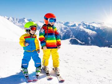 Demande: Recherche vêtements de ski garçons 5 et 3 ans