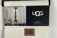 Comprar ahora: UGG Ceramic Riley Window Panel 50x63 20 QTY NEW!