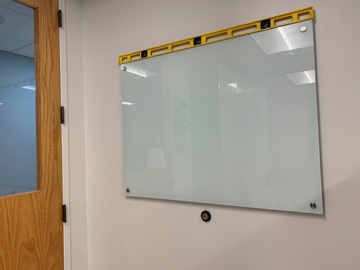 Service with add on: Glass Whiteboard