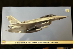 Selling with online payment: 1/48 Hasegawa F-16D Block 52 Advanced