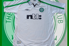 Selling with online payment: Celtic 2001 Away - XL