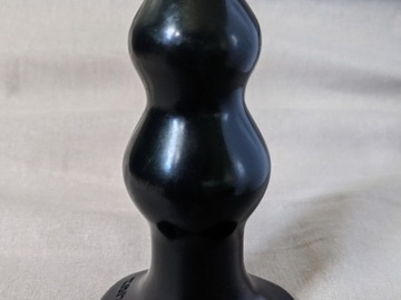 Selling: Tantus Severin - Small