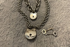 Selling: Collar and wrist/ankle chain