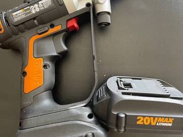 Selling: Worx 2-in-1 Cordless Drill & Driver