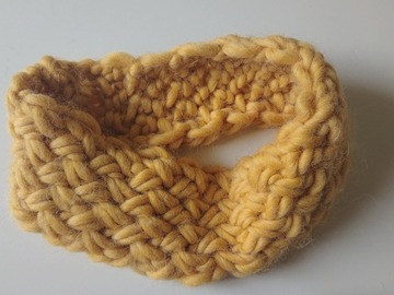 Vente au détail: Headband tricoté main