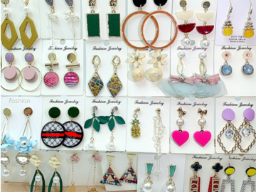 Comprar ahora: 50 Pairs Mixed Assorted Style Fashion Earrings Jewelry