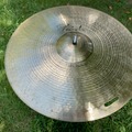 Selling with online payment: $150 OBO Paiste 18" Signature Full Crash 1427 grams