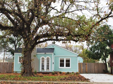 Hourly Rental: Historic home with a San Antonio flair 
